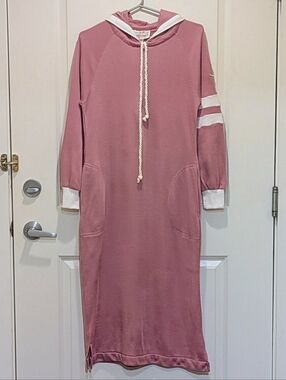 EUC 90s Mr. Robert M Dusty Pink Hoodie Sweatshirt Dress with Anchor Embroidery